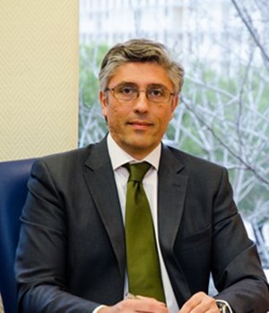 JAVIER DE LA MATA